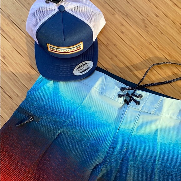 🔷🔹 BILLABONG FLUID AIRLIGHT BOARD SHORTS 🔹🔷 - Picture 6 of 10